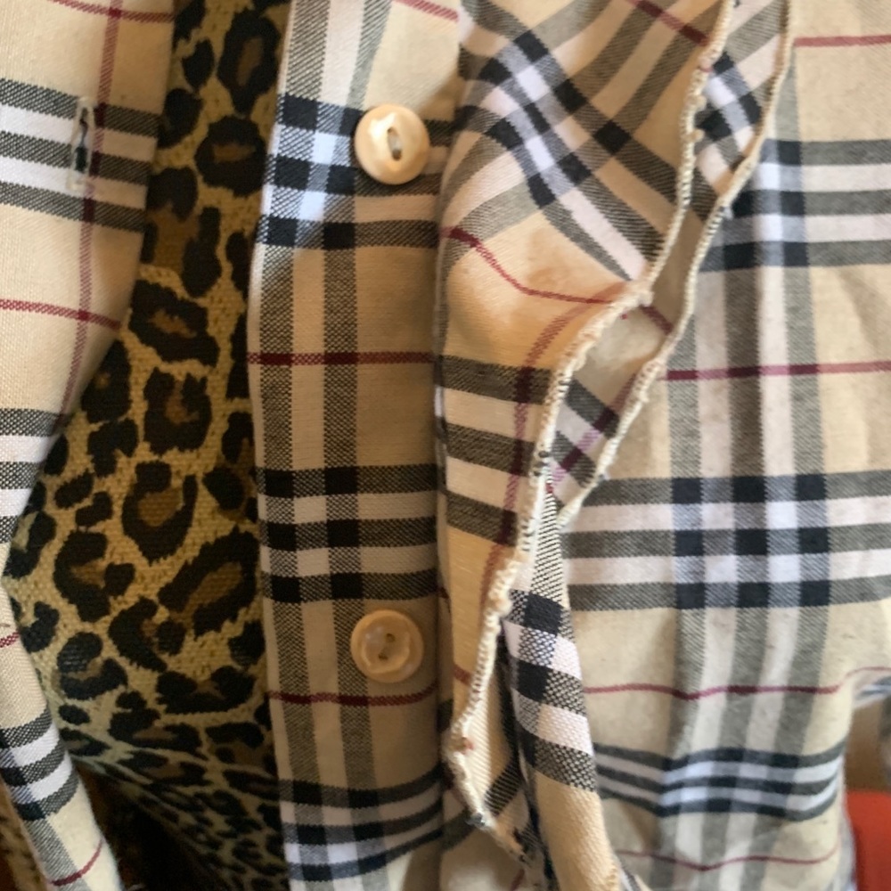 BURBERRY SMALL DRESS SHIRT WITH RUFFLES BUTTON UP authentic vintage very limited